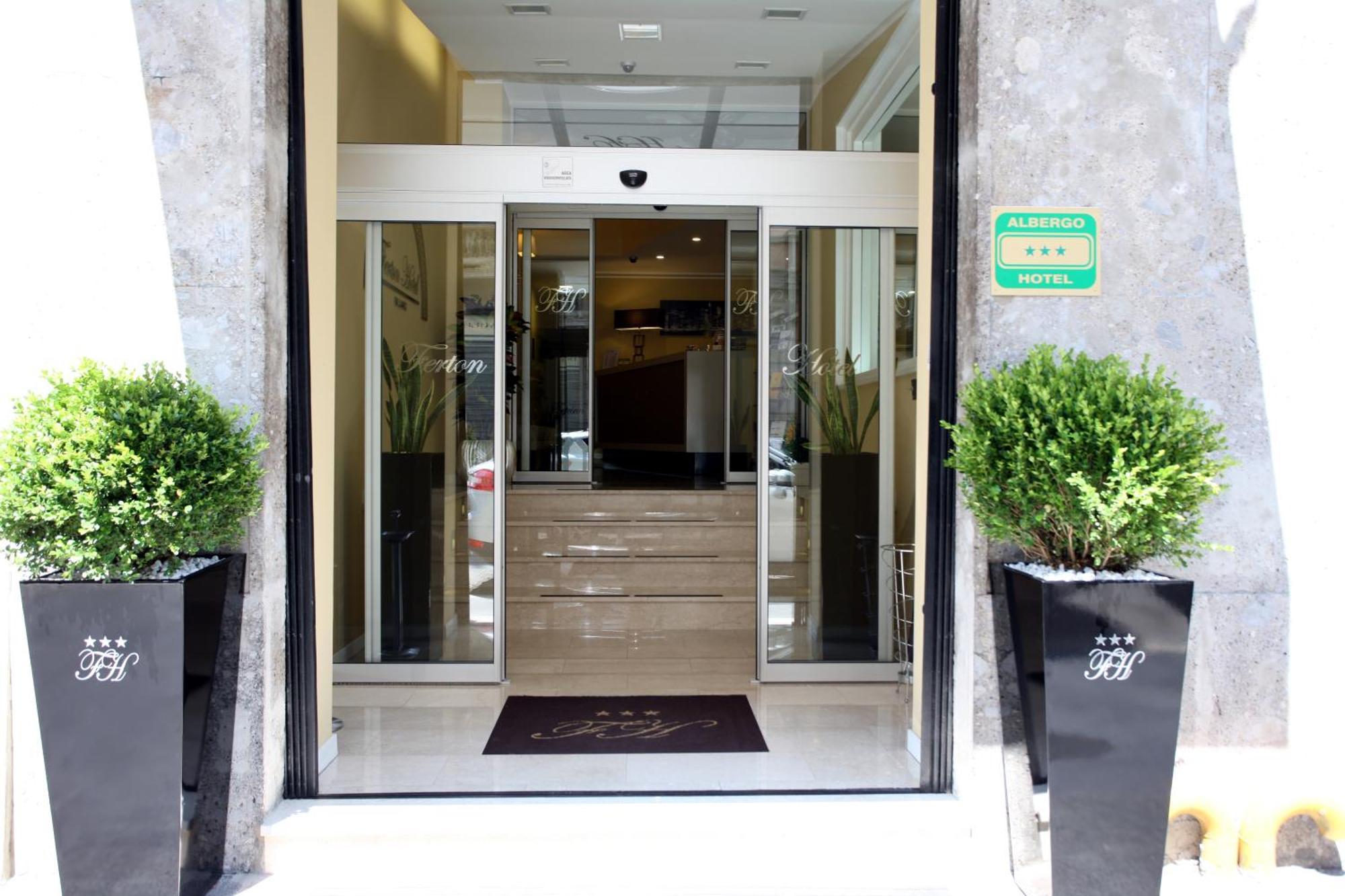 Hotel Ferton — Fotos 1